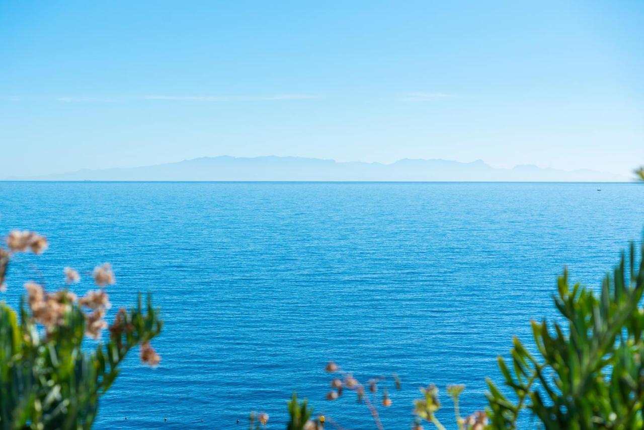 La Nea Beach Apartment Radazul Zewnętrze zdjęcie